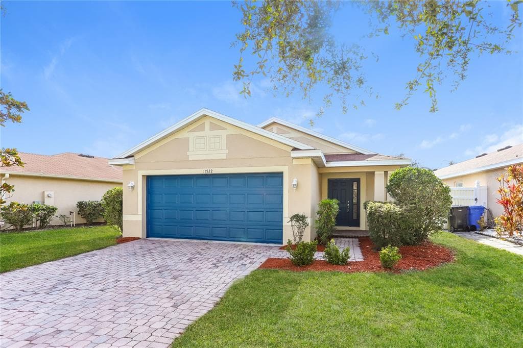 11522 HAMMOCKS GLADE DRIVE