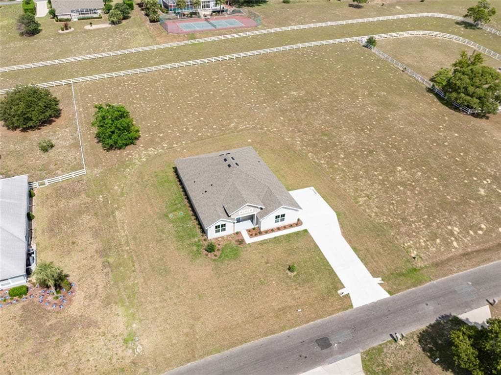 1382 N HAMBLETONIAN DRIVE HERNANDO, FL 34442