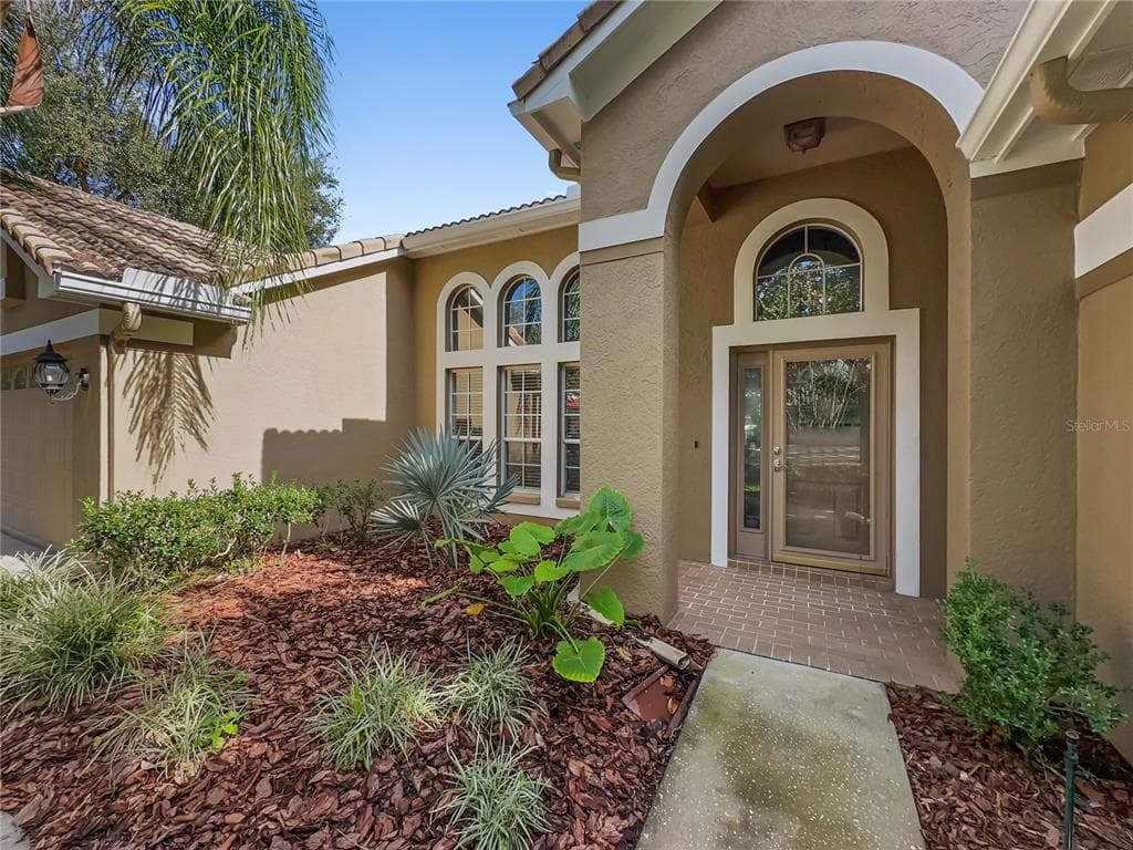 17801 HICKORY MOSS PLACE TAMPA, FL 33647