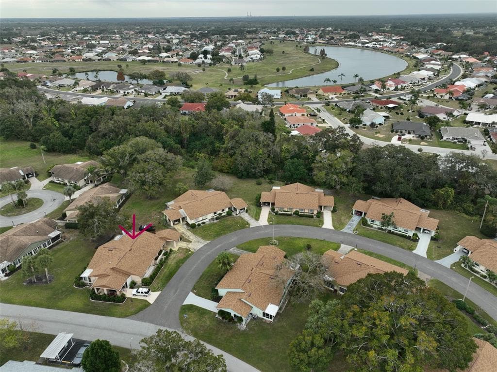 501 FOXGLOVE CIRCLE UNIT B SUN CITY CENTER, FL 33573