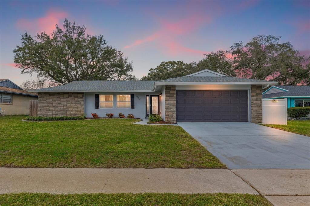 1662 EDEN COURT CLEARWATER, FL 33756