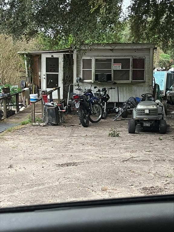 21351 CANAL DRIVE BROOKSVILLE, FL 34601