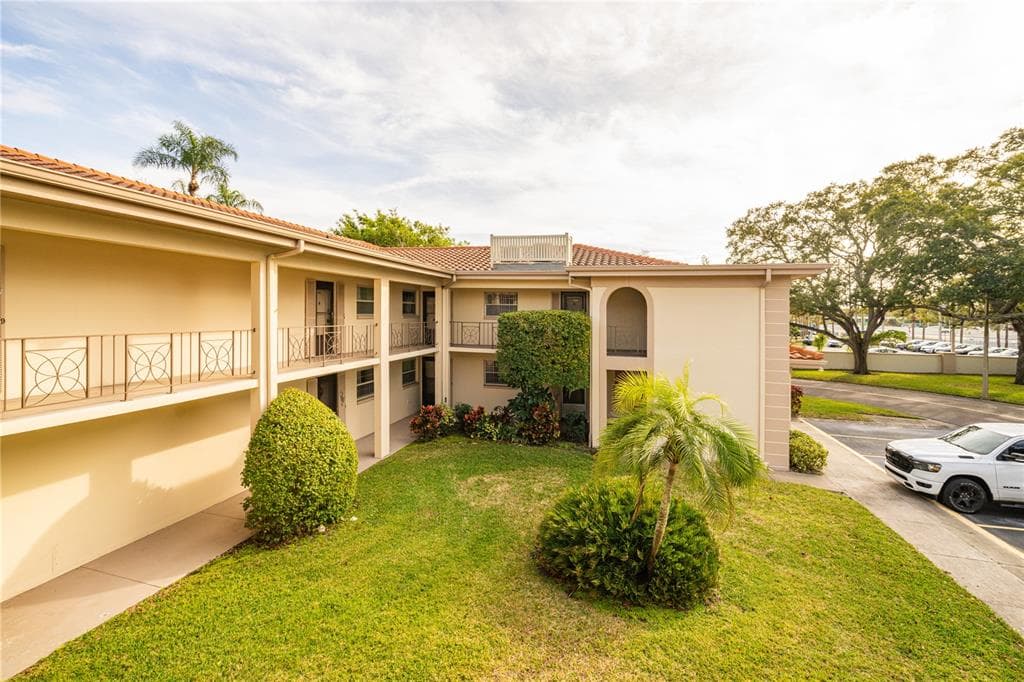 19029 US HIGHWAY 19 N UNIT 4-9 CLEARWATER, FL 33764