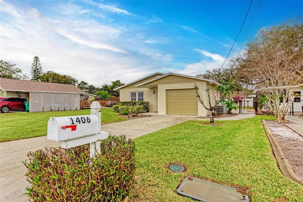 1406 12TH STREET W PALMETTO, FL 34221