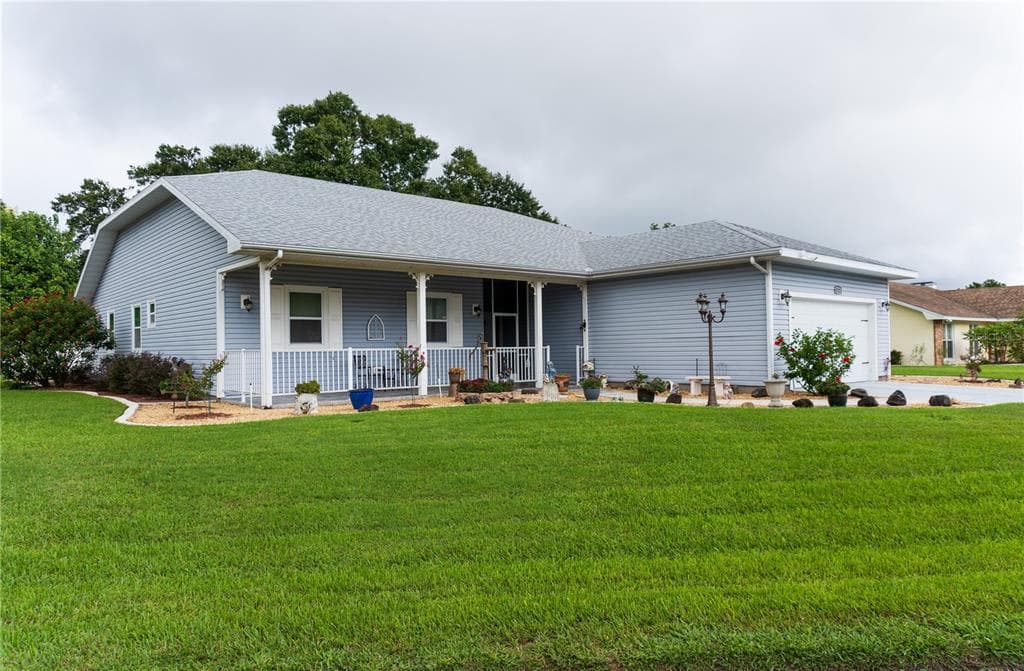 3721 HILEMAN DRIVE N LAKELAND, FL 33810