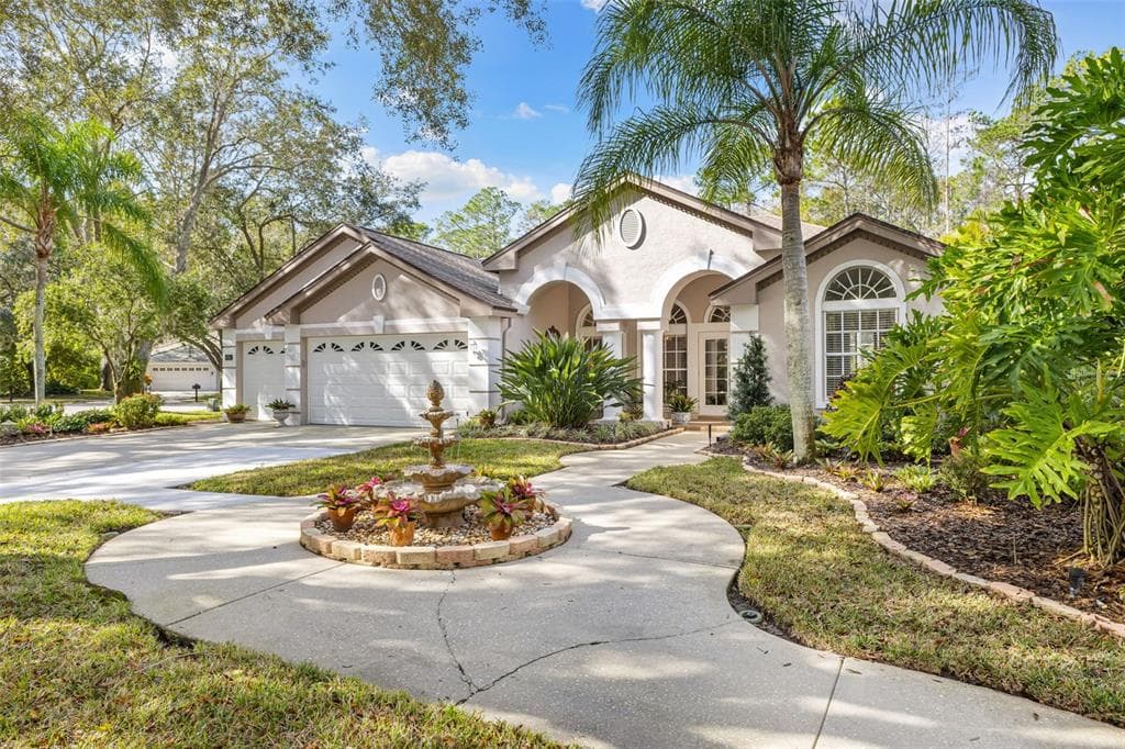4742 DEVONSHIRE BOULEVARD PALM HARBOR, FL 34685