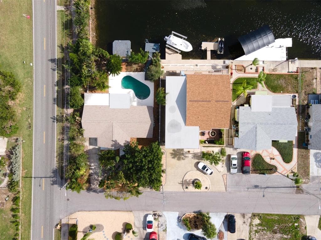 13714 ALLYN DRIVE