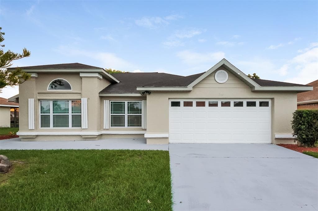 240 SATINWOOD CIRCLE KISSIMMEE, FL 34743