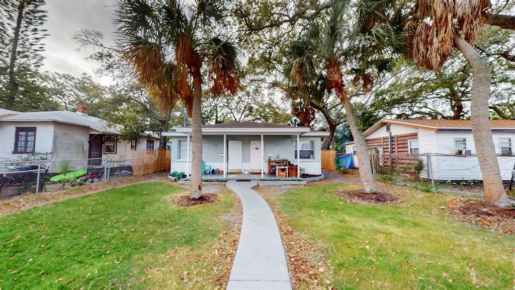 610 16TH AVENUE S ST PETERSBURG, FL 33701