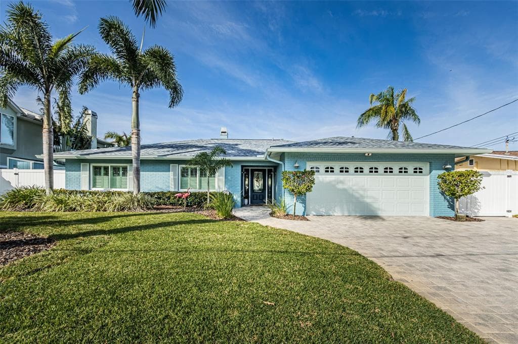 2228 EDYTHE DRIVE