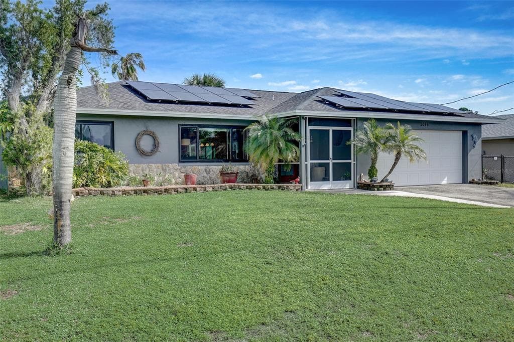 2096 PELLAM BOULEVARD PORT CHARLOTTE, FL 33948