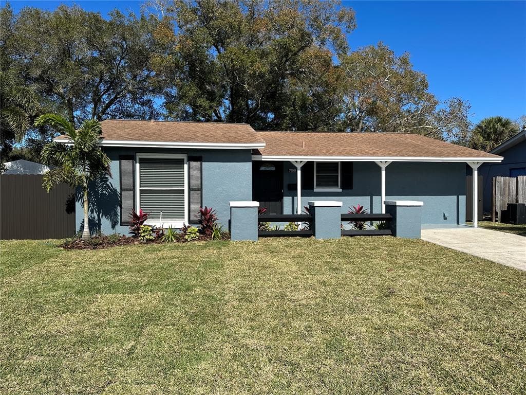 7941 WOODVINE CIRCLE TAMPA, FL 33615