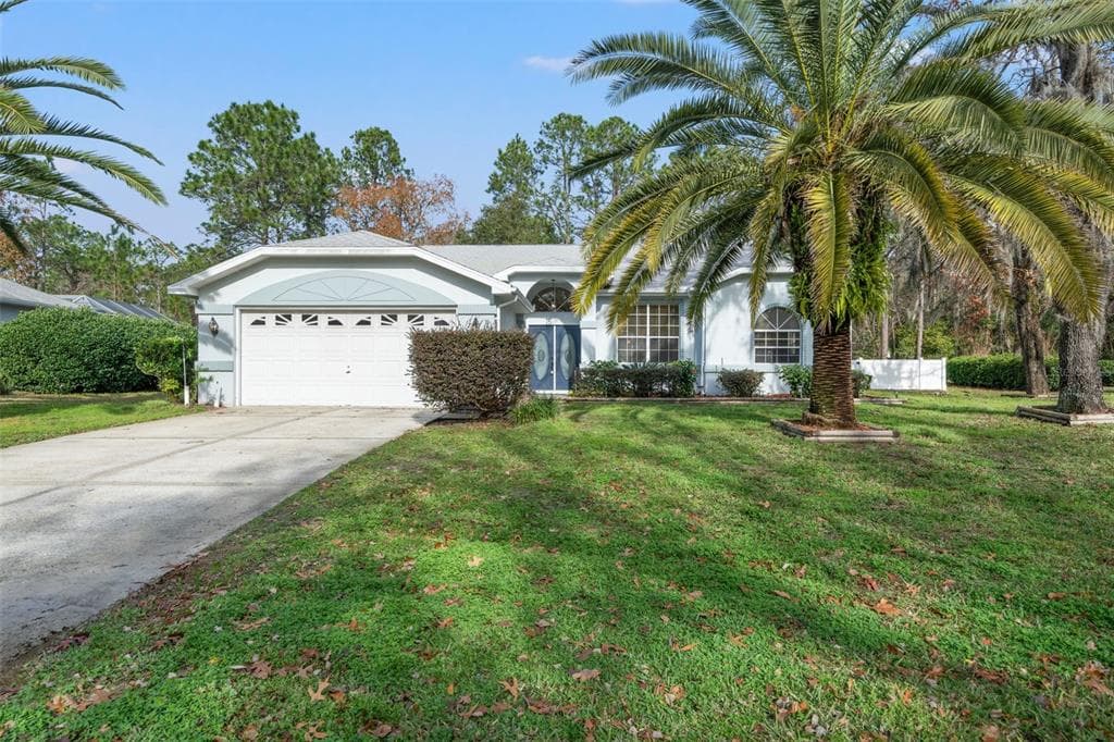 46 LINDER CIRCLE HOMOSASSA, FL 34446