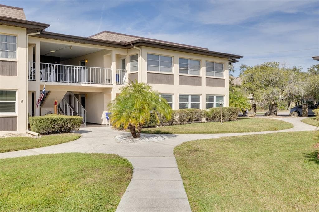 4712 MARINE PARKWAY UNIT 202 NEW PORT RICHEY, FL 34652
