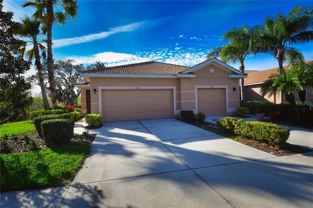 9103 STONE HARBOUR LOOP BRADENTON, FL 34212