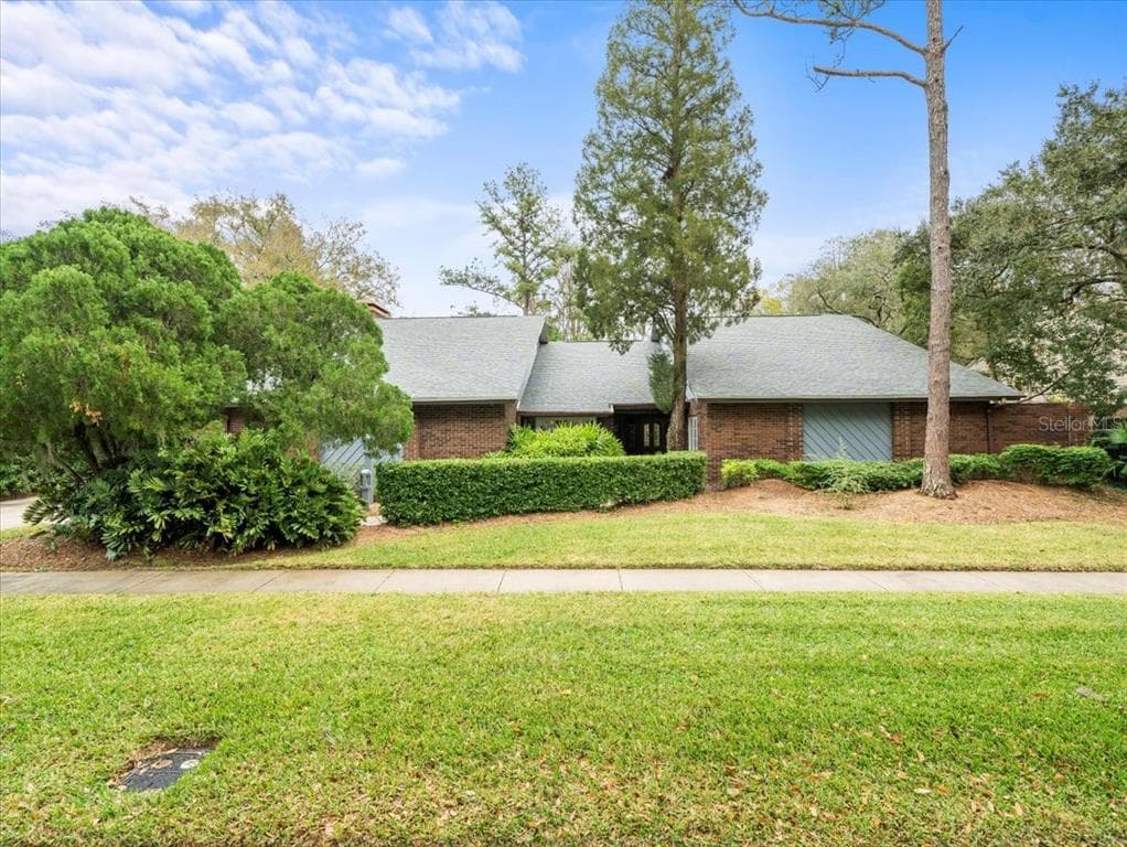4128 CARROLLWOOD VILLAGE DRIVE TAMPA, FL 33618