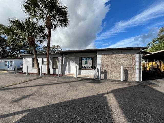 6708 N ARMENIA AVENUE TAMPA, FL 33604