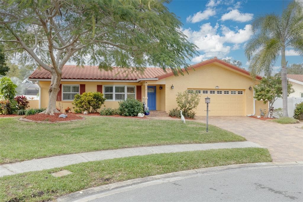 1204 SAN DOMINGO COURT CLEARWATER, FL 33759