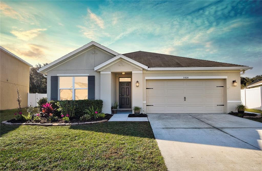 35824 JENNY LYNNE CIRCLE
