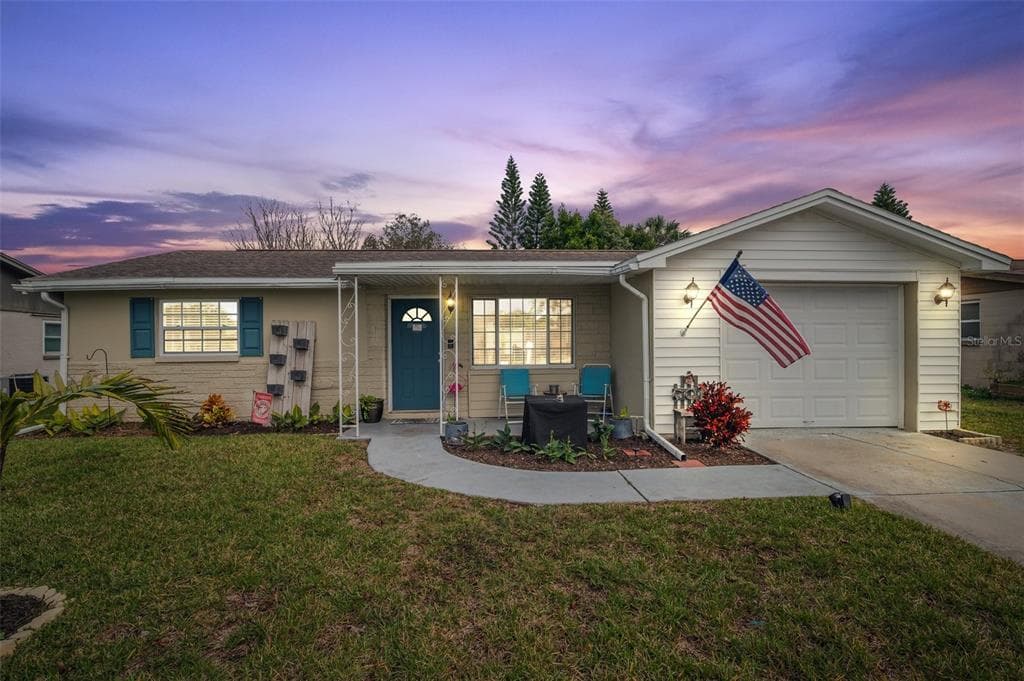 1182 CHELSEA LANE