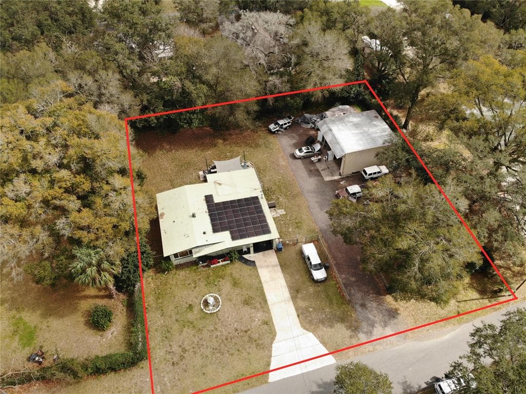 2421 DARTMOUTH ROAD DELAND, FL 32724