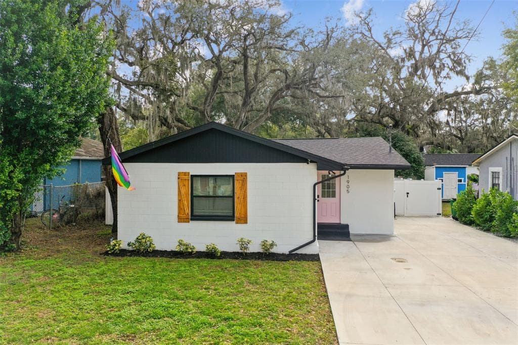 1905 E WILDER AVENUE TAMPA, FL 33610