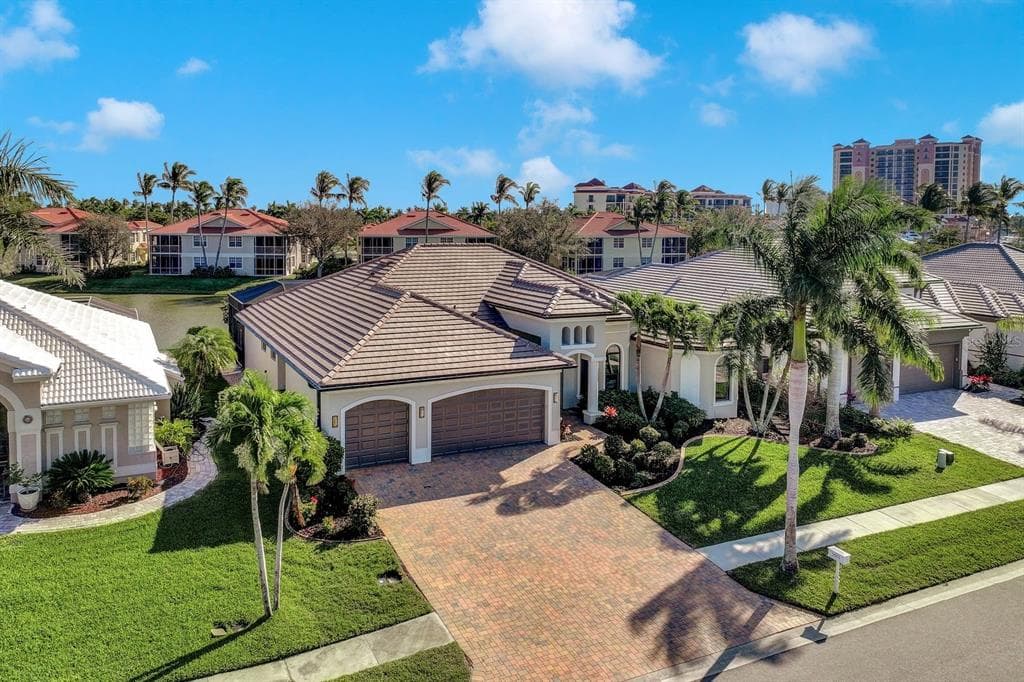 5601 HARBOUR CIRCLE CAPE CORAL, FL 33914
