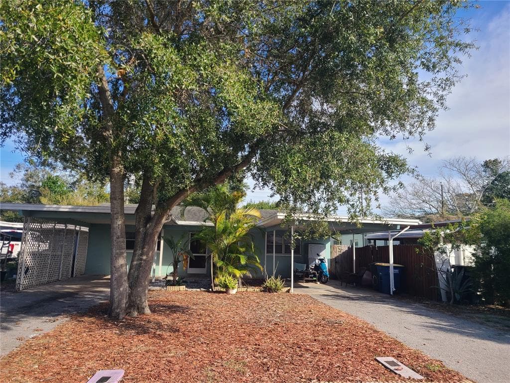 507 N SATURN AVENUE CLEARWATER, FL 33755