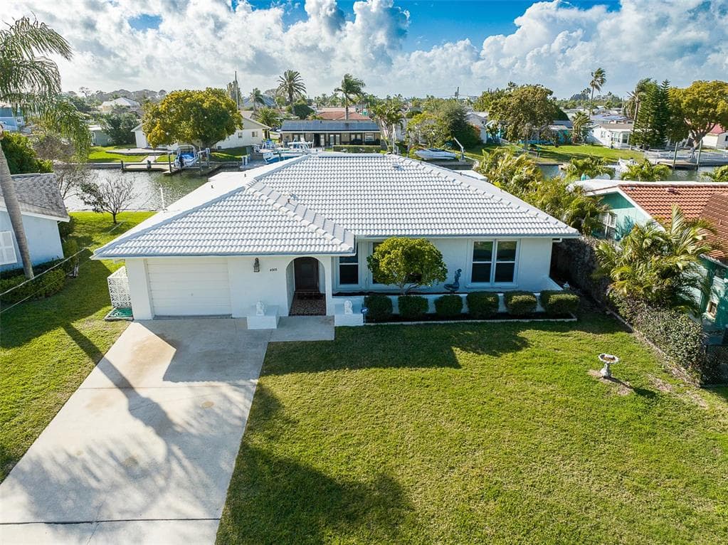 4903 POMPANO DRIVE NEW PORT RICHEY, FL 34652