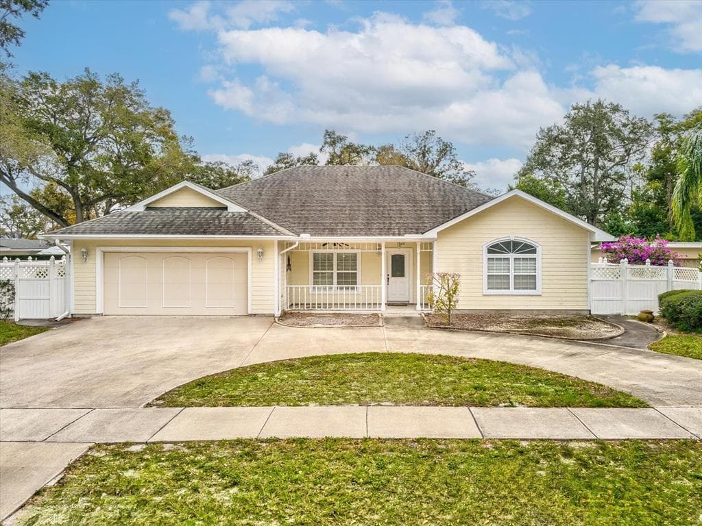 1605 PINELLAS ROAD BELLEAIR, FL 33756