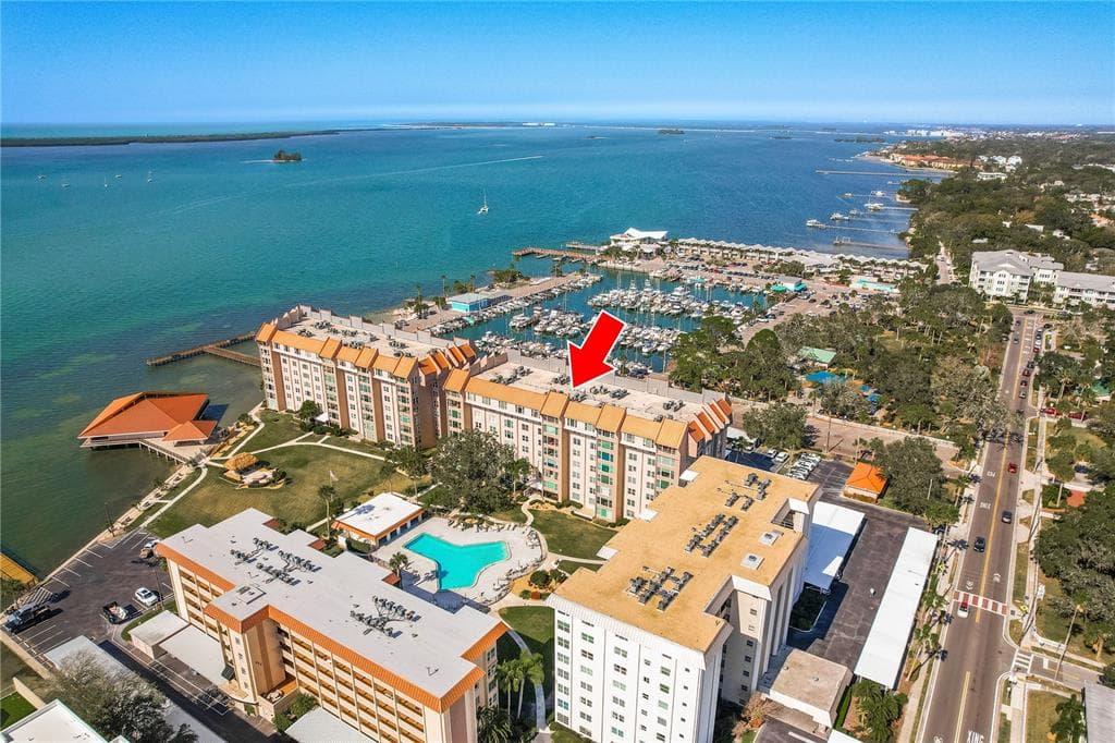 632 EDGEWATER DRIVE UNIT 533 DUNEDIN, FL 34698