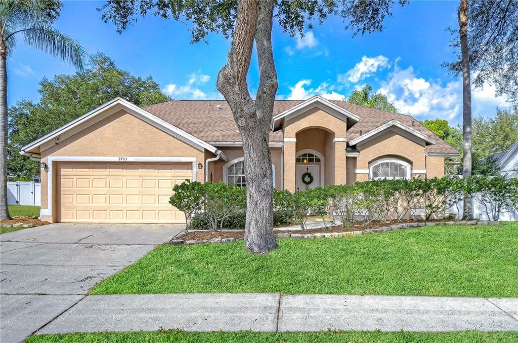 9703 SUNNYOAK DRIVE RIVERVIEW, FL 33569