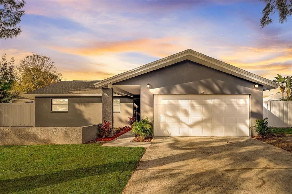2557 59TH AVENUE S ST PETERSBURG, FL 33712