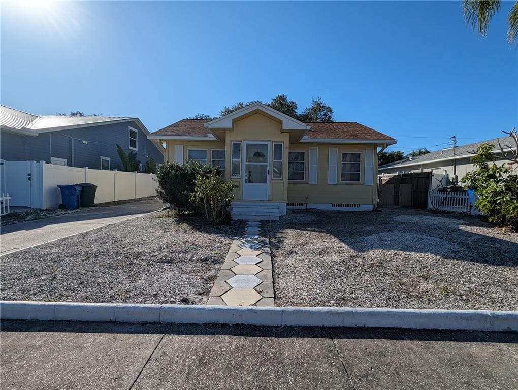 443 RICHMOND STREET DUNEDIN, FL 34698