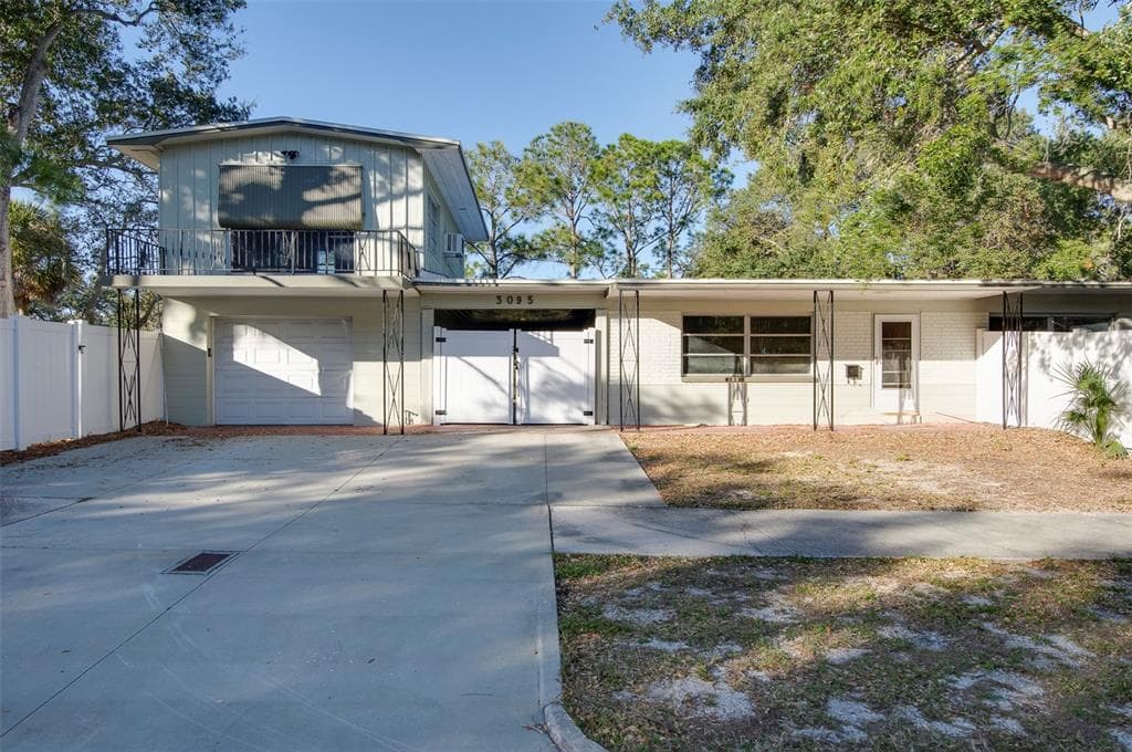 3095 67TH AVENUE S ST PETERSBURG, FL 33712