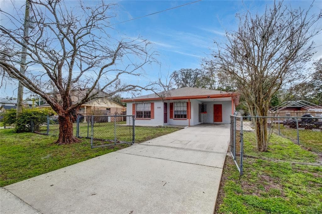 2105 E 98TH AVENUE TAMPA, FL 33612