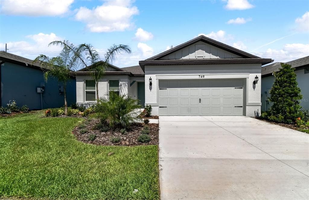 749 LITTLE CLOUD PLACE VALRICO, FL 33594