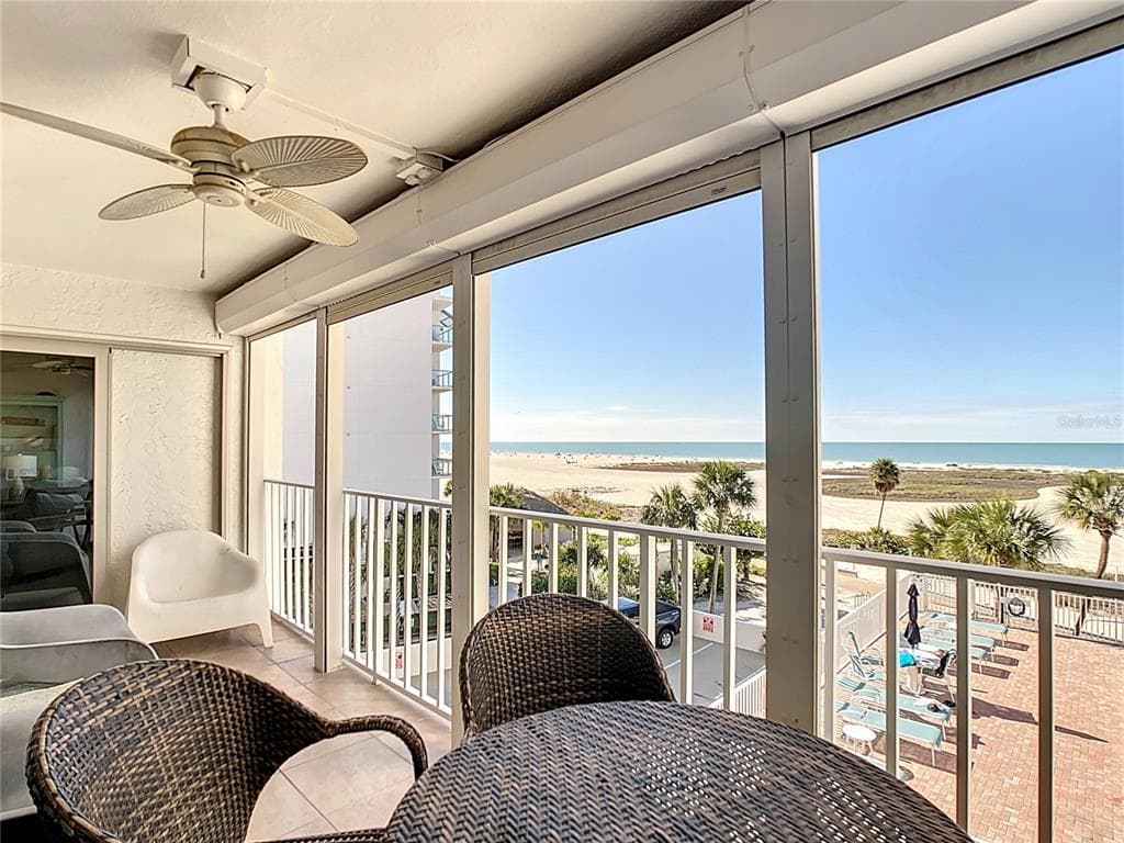 11000 GULF BOULEVARD UNIT 402 TREASURE ISLAND, FL 33706