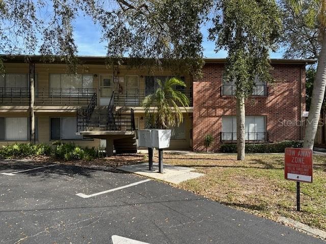 1257 DREW STREET UNIT 17 CLEARWATER, FL 33755