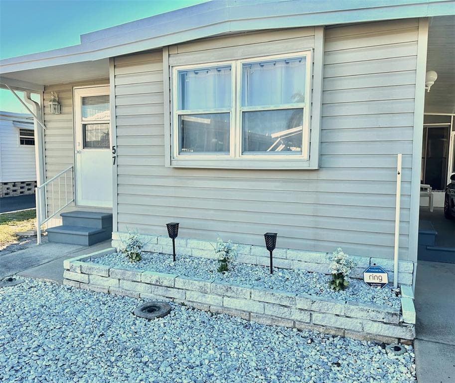 9790 66TH STREET N UNIT 57 PINELLAS PARK, FL 33782