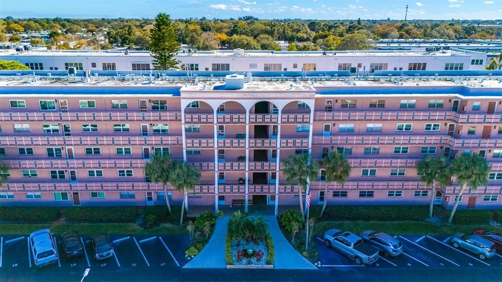 5521 80TH STREET N UNIT 508 ST PETERSBURG, FL 33709