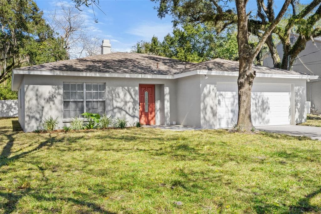 5106 WHITEWAY DRIVE TAMPA, FL 33617