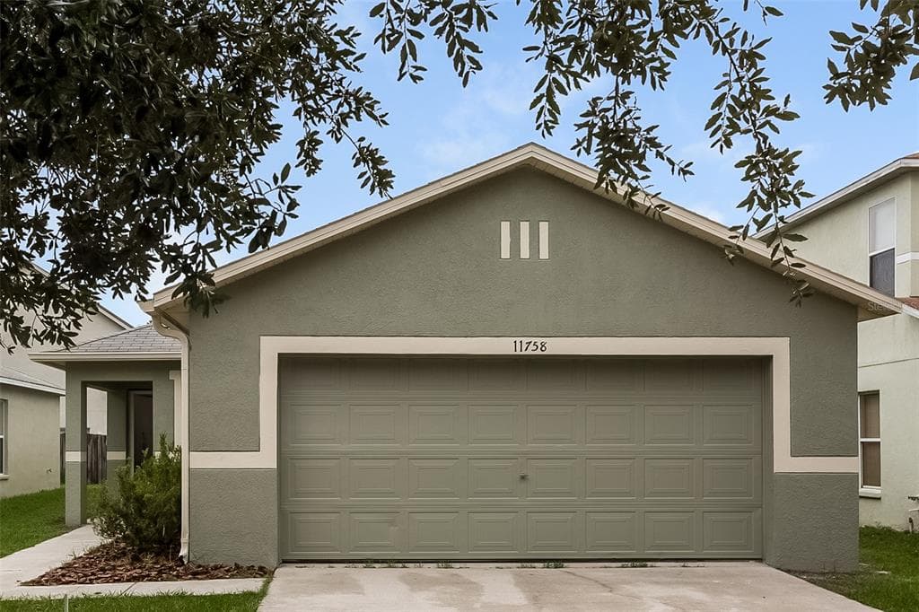 11758 MANGO CROSS COURT SEFFNER, FL 33584