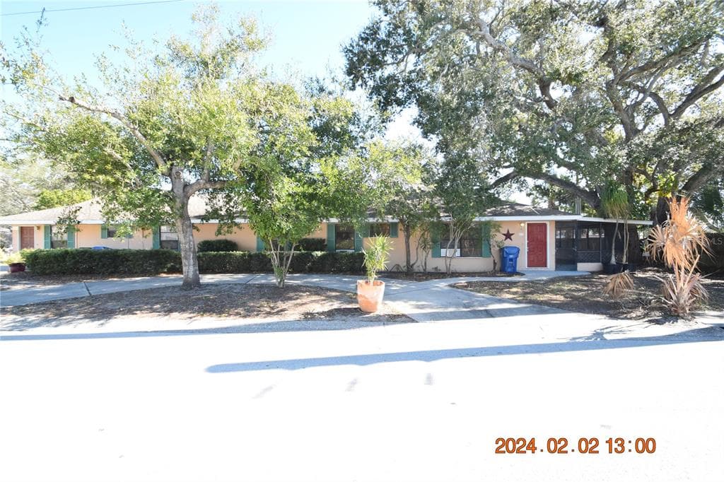 401 1ST AVENUE NE LARGO, FL 33770
