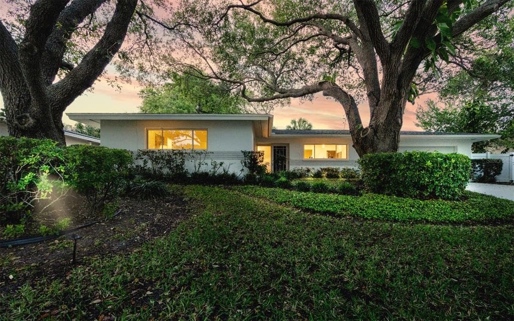 3723 ORCHARD GROVE LANE LARGO, FL 33770