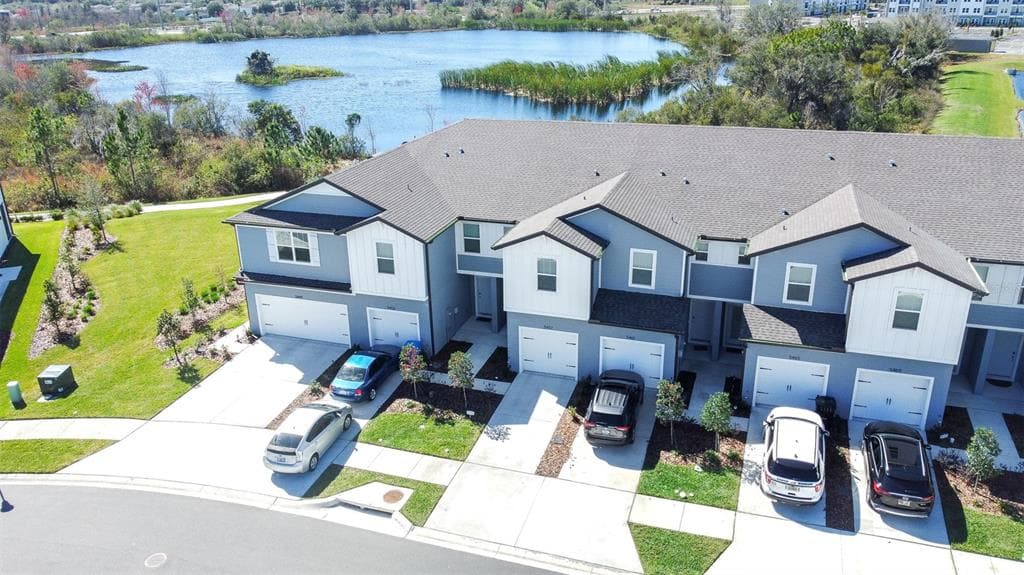 5457 ELMVIEW CROSSING WESLEY CHAPEL, FL 33545