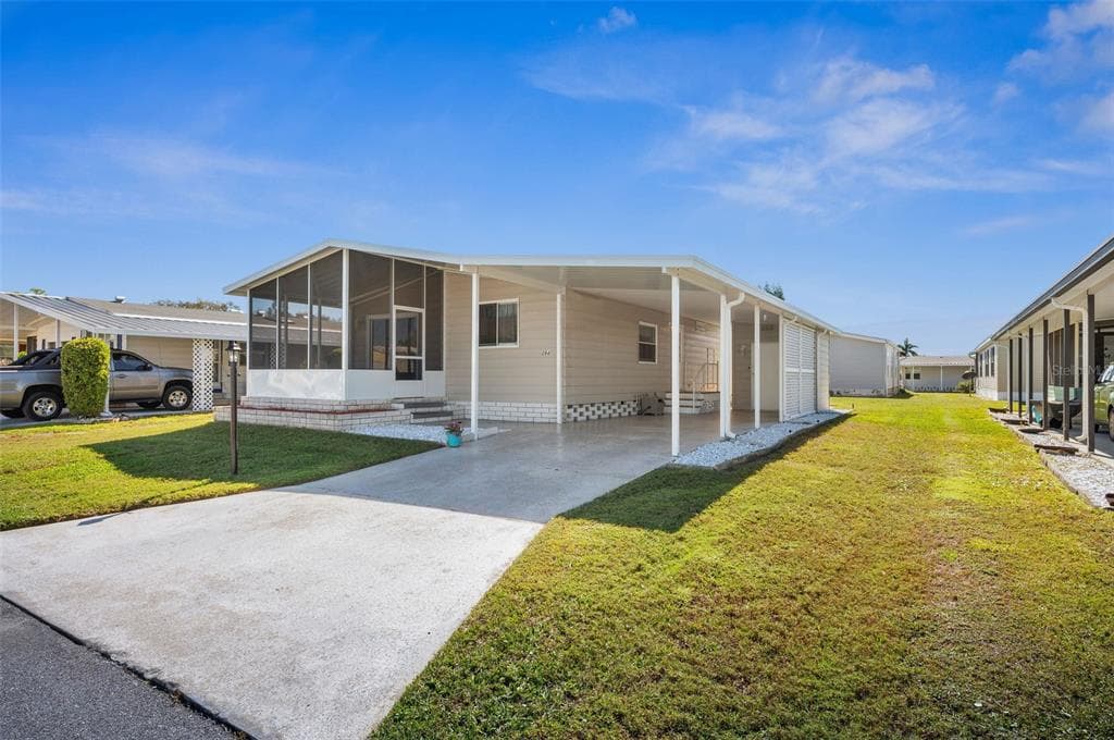 6710 36TH AVENUE E UNIT 284 PALMETTO, FL 34221