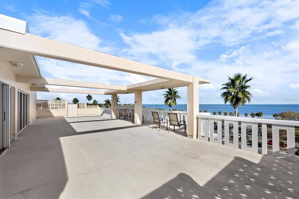 1200 N SHORE DRIVE NE UNIT 316