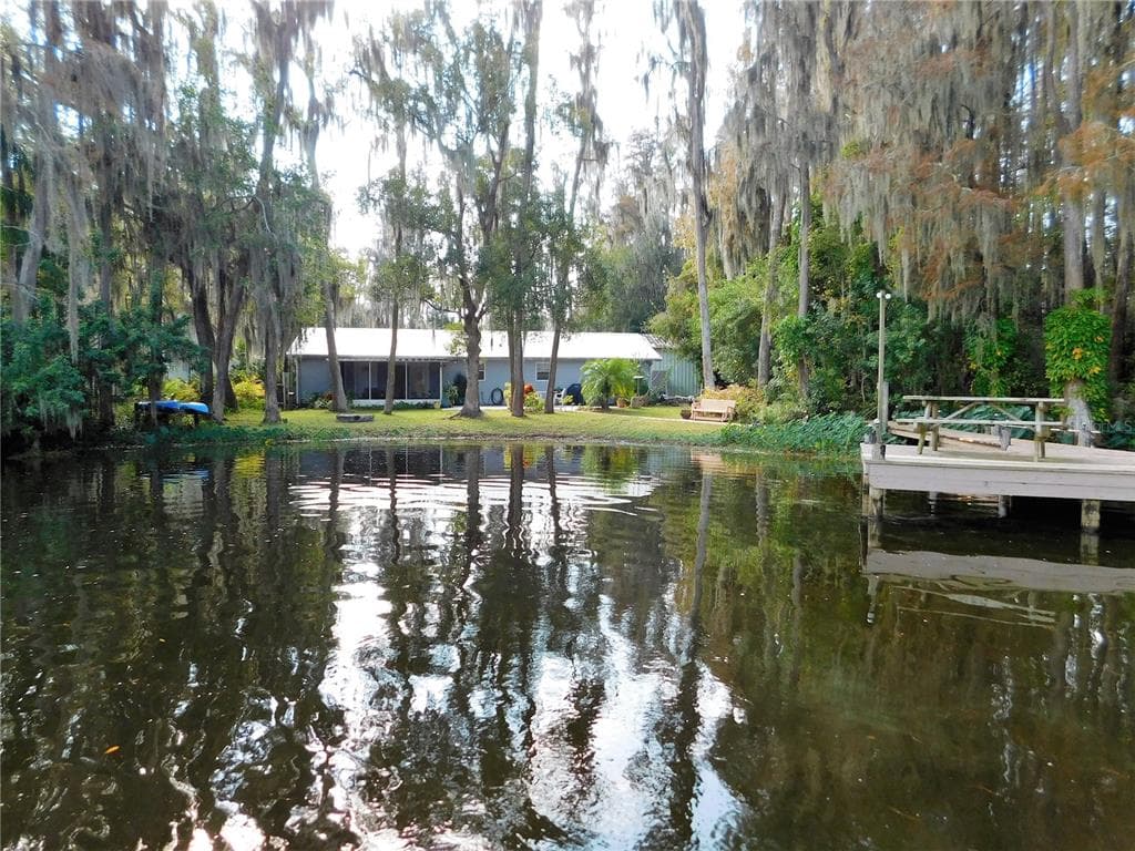 21880 PINEYWOOD LOOP