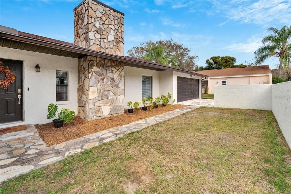 112 BARKFIELD STREET BRANDON, FL 33511